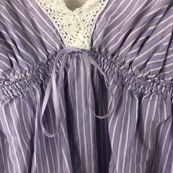 Victoria Secret Spaghetti Strap Top - Picture 3 of 7